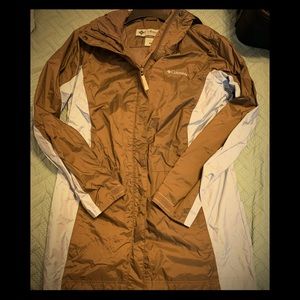 Columbia rain jacket